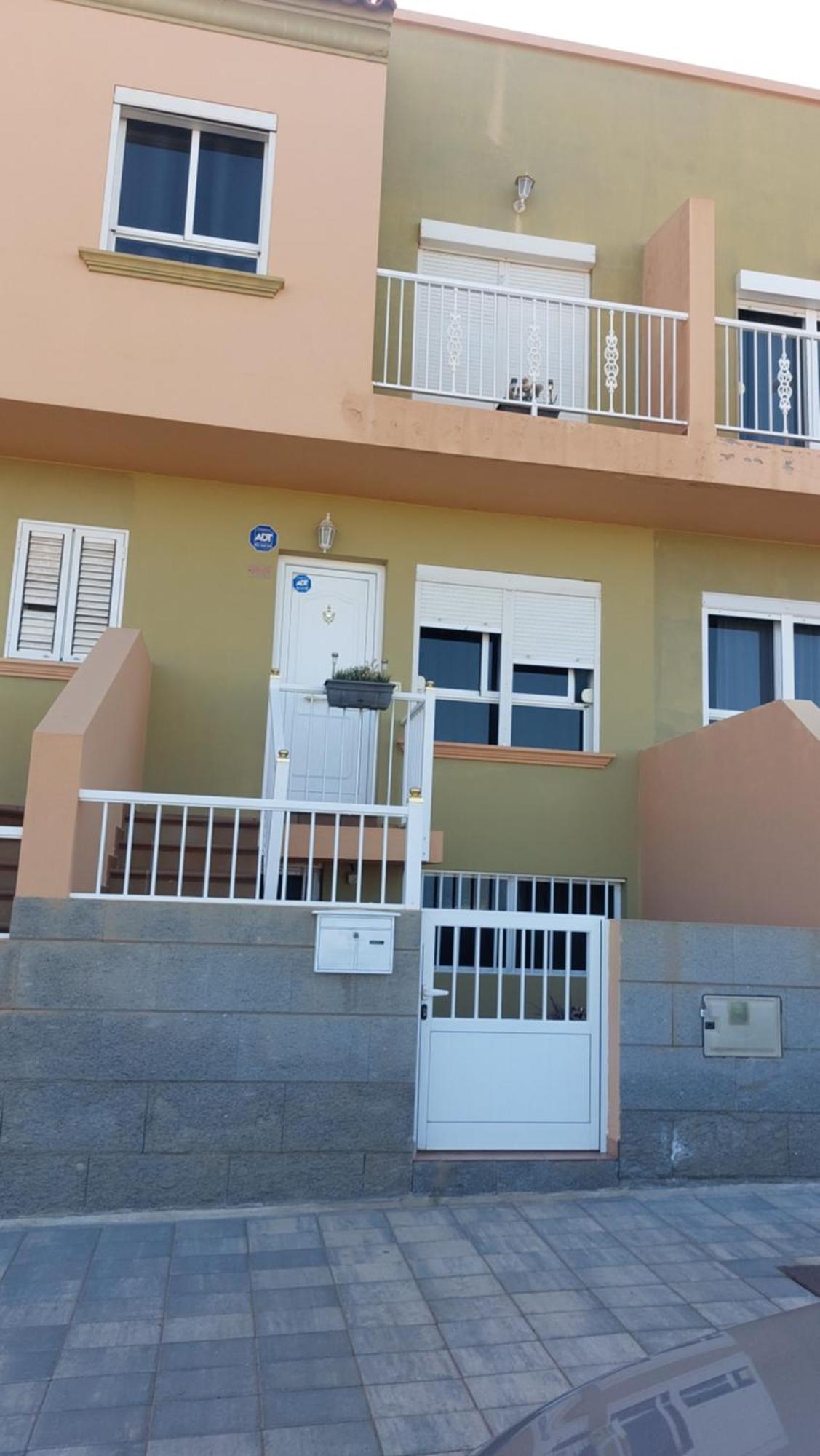 푸에르토델로사리오 Duplex Centrico, Luminosos Y Bonitas Vistas. 빌라 외부 사진